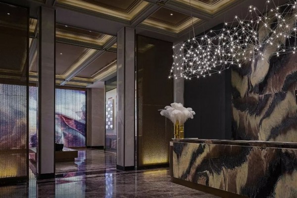 山城夜未央，洪崖洞醉梦重庆